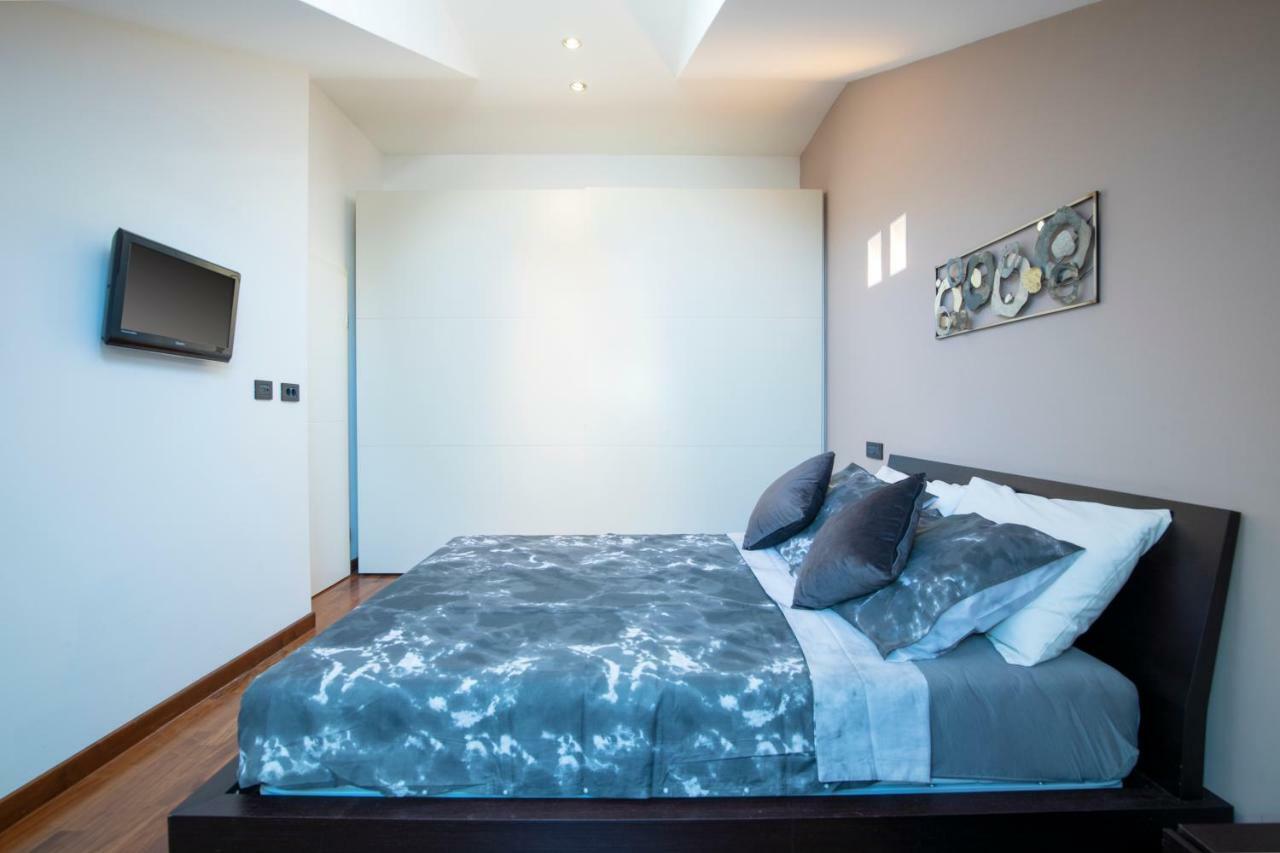 Onyx - Luxury Sunny Apartment プーラ エクステリア 写真