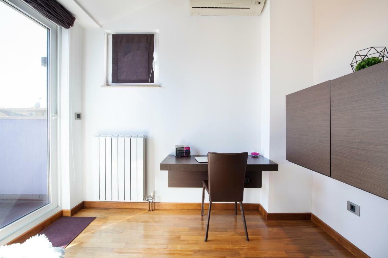 Onyx - Luxury Sunny Apartment プーラ エクステリア 写真